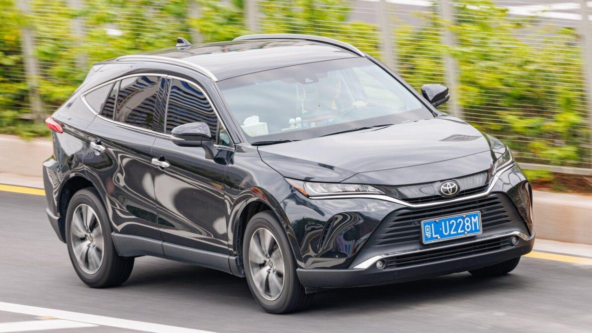 新型CX-5とハリアーの比較