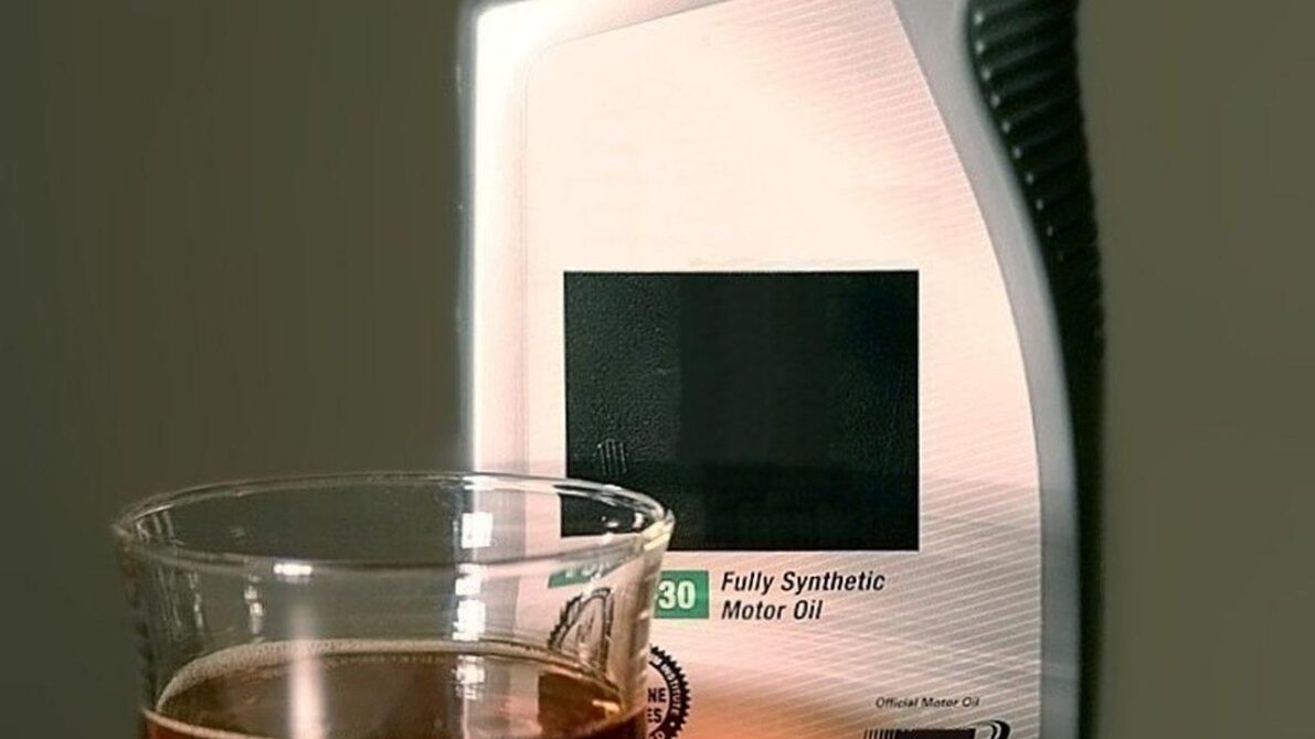 エンジンオイルの種類と選び方