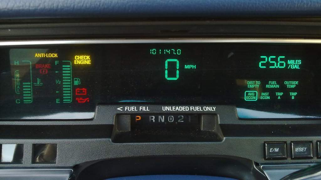 走行距離から見る買い替え判断基準