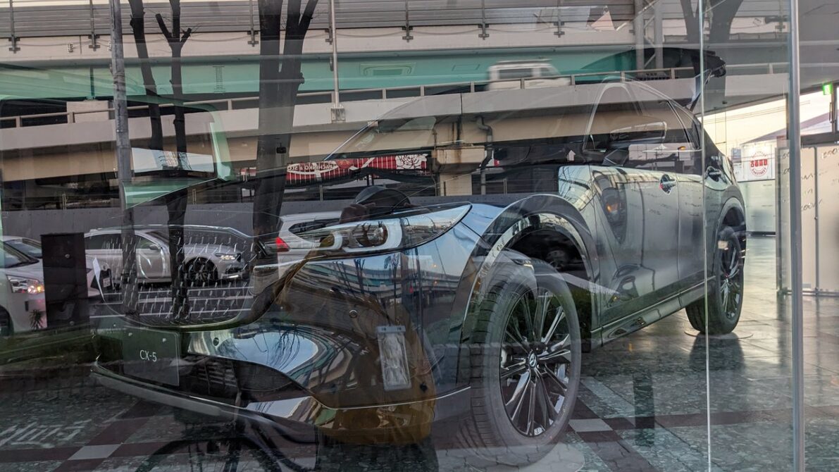 カーリースや車担保融資との違い