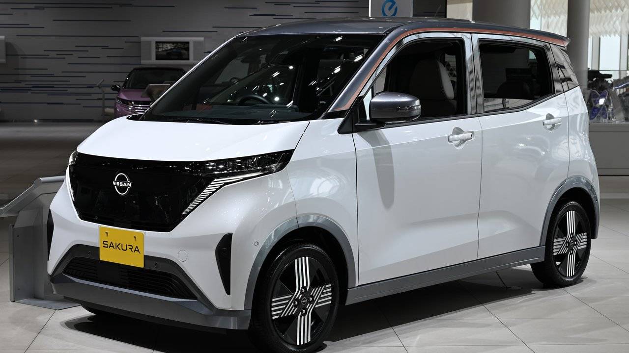 グレード別の価格と装備比較