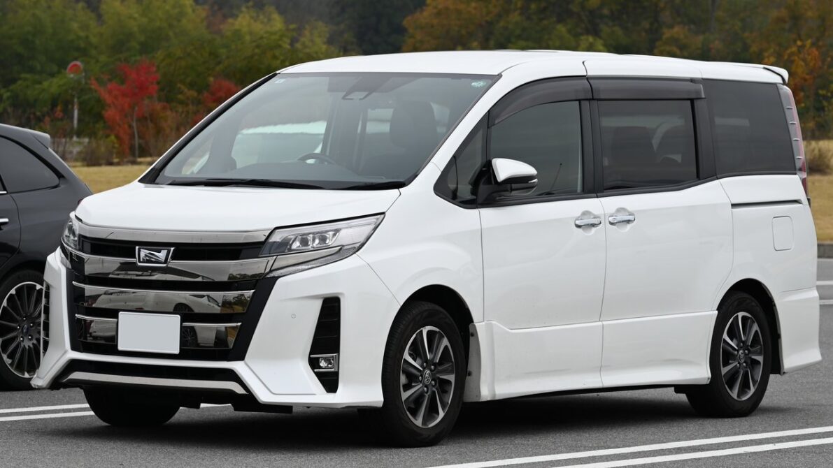 ノア ヴォクシー ガソリン4WD 売却前チェックリスト